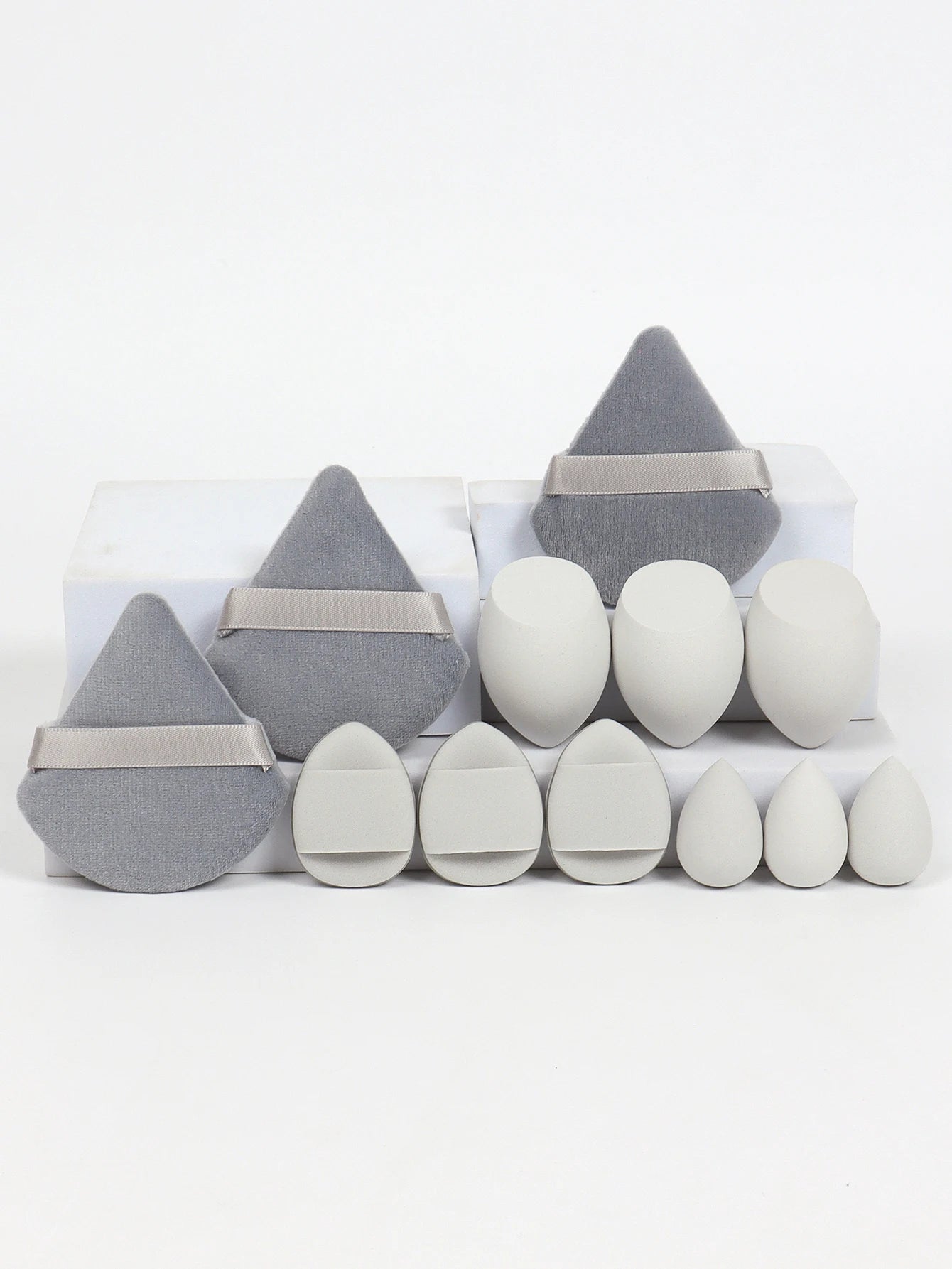 Éclat Pro 12-Piece Makeup Applicator Collection