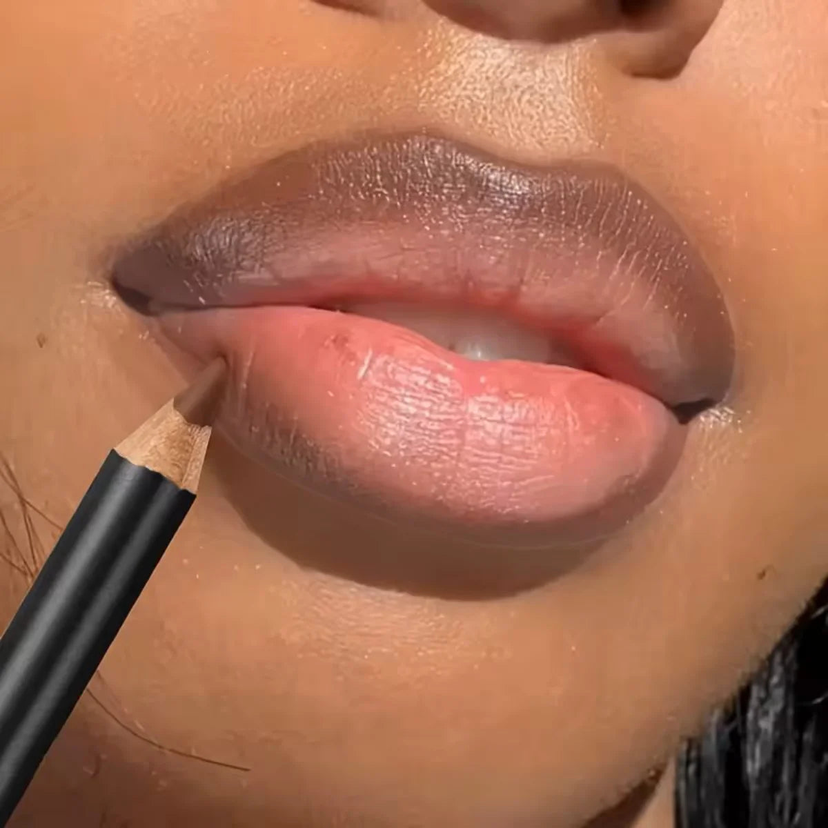 VelourMatte™ Waterproof Lip Contour Pencil